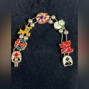 Vintage slider bracelet